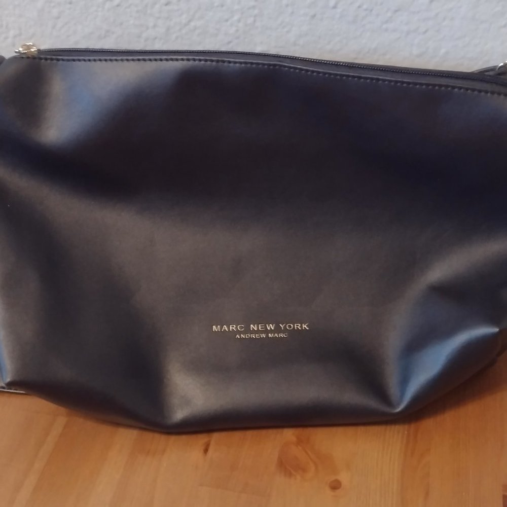 Andrew Marc purse